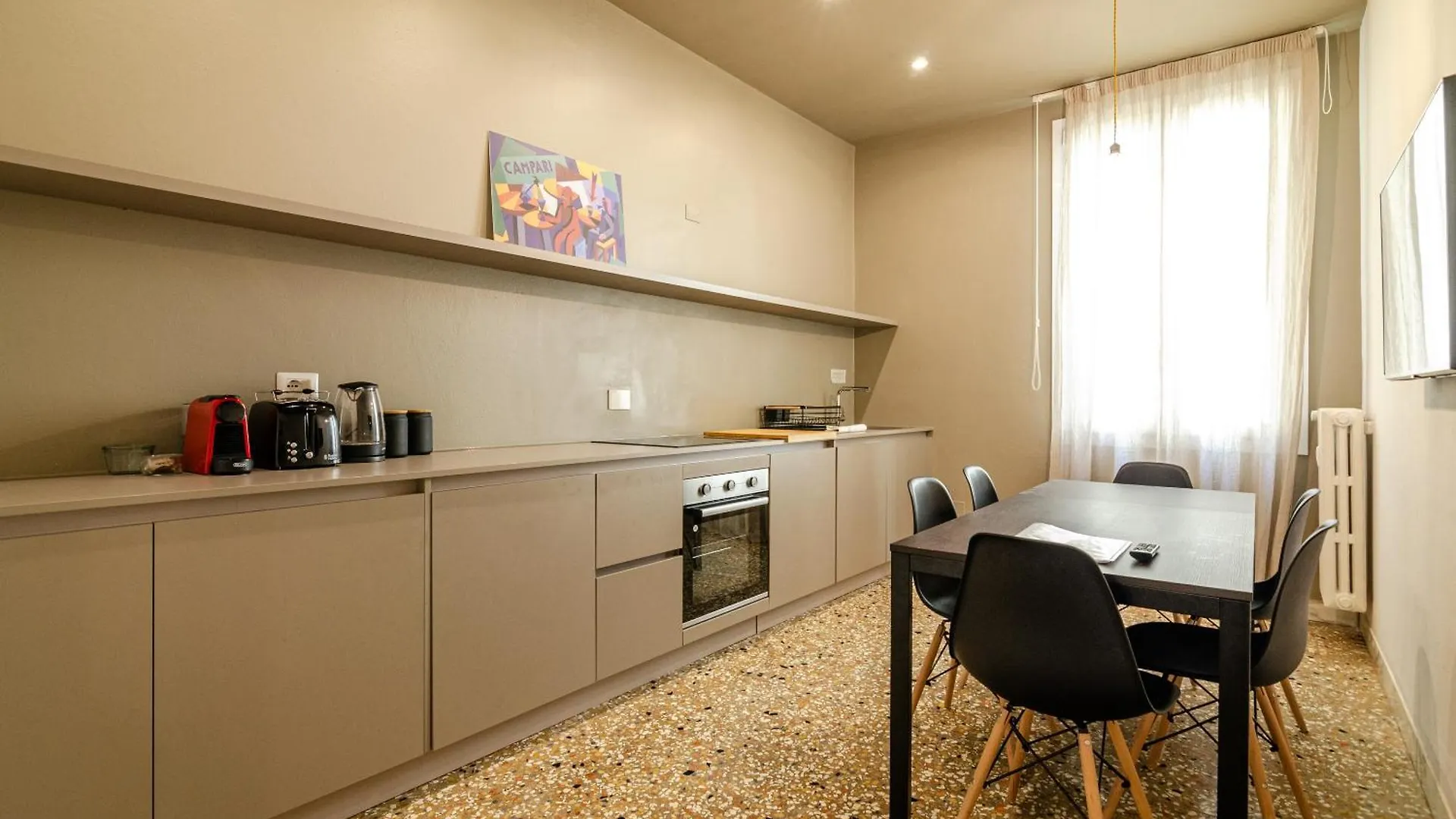 Testoni Home Bolonya 0*,  İtalya
